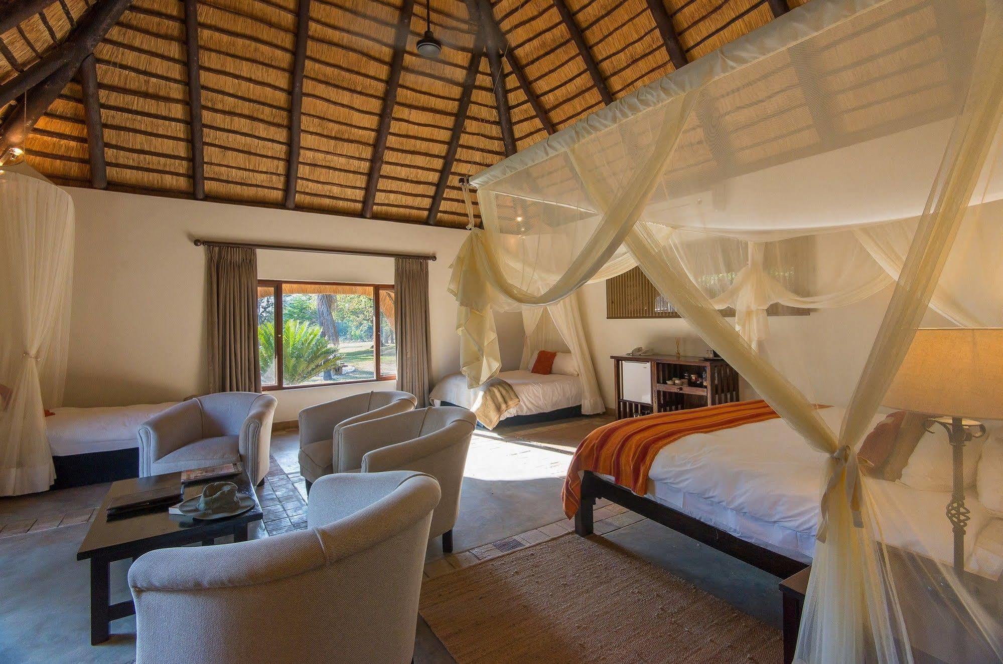 Inyati Game Lodge Metsi Екстер'єр фото