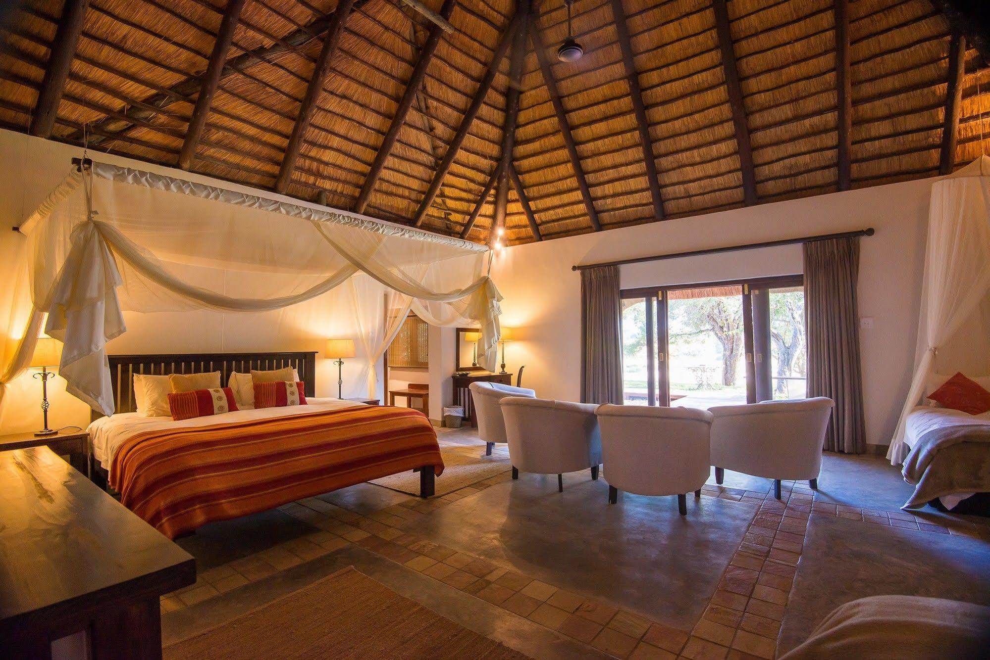 Inyati Game Lodge Metsi Екстер'єр фото